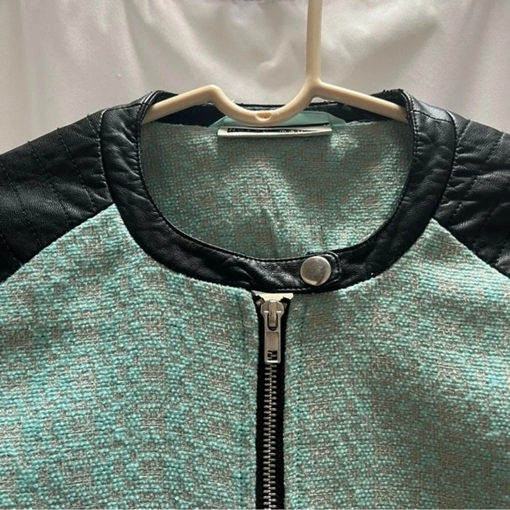 Noisy May‎ Teal and Black Jacket Size Small - Picture 2 of 10